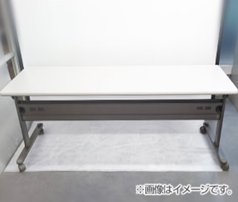 キャスター付き折りたたみ長机